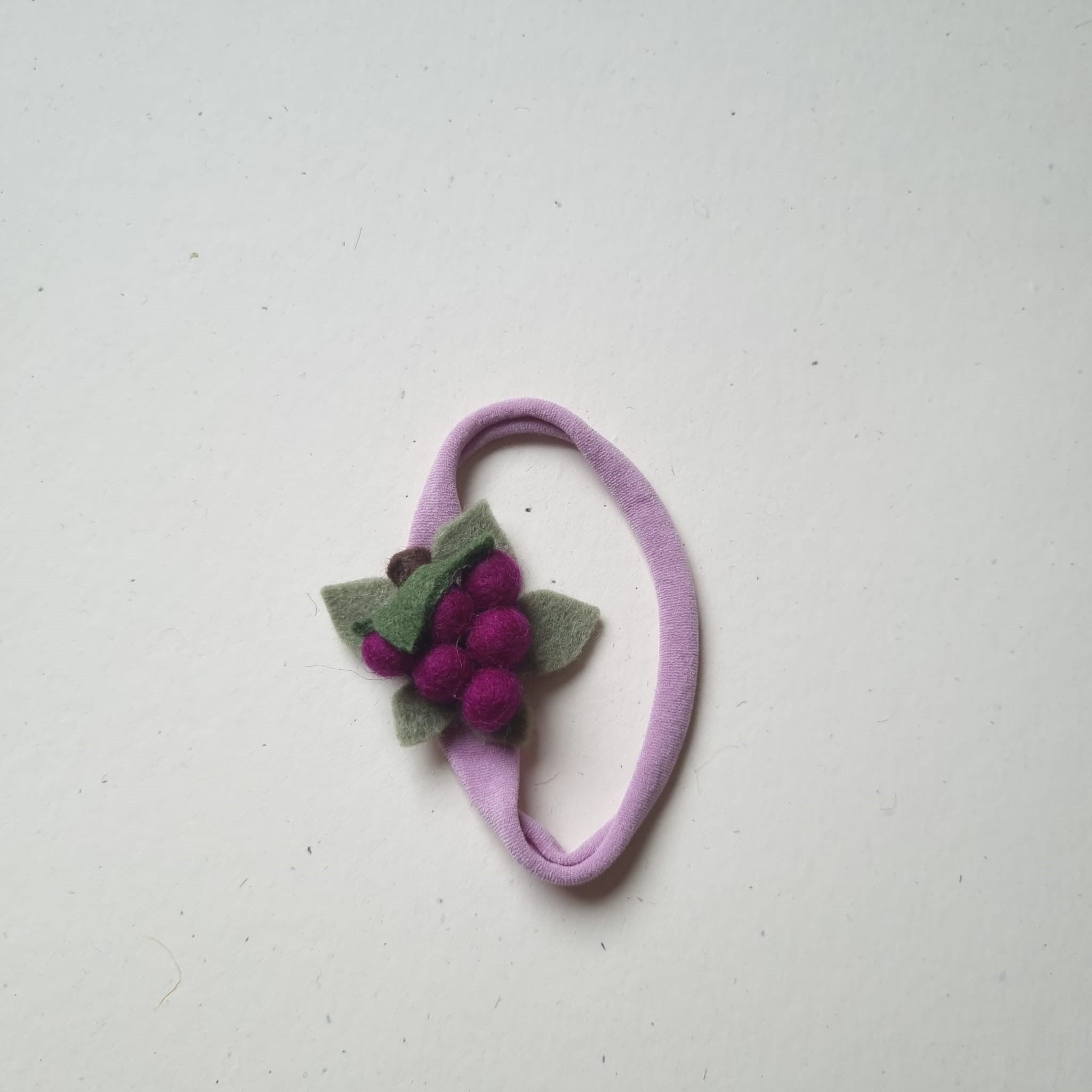 Bentita elastica cu struguri