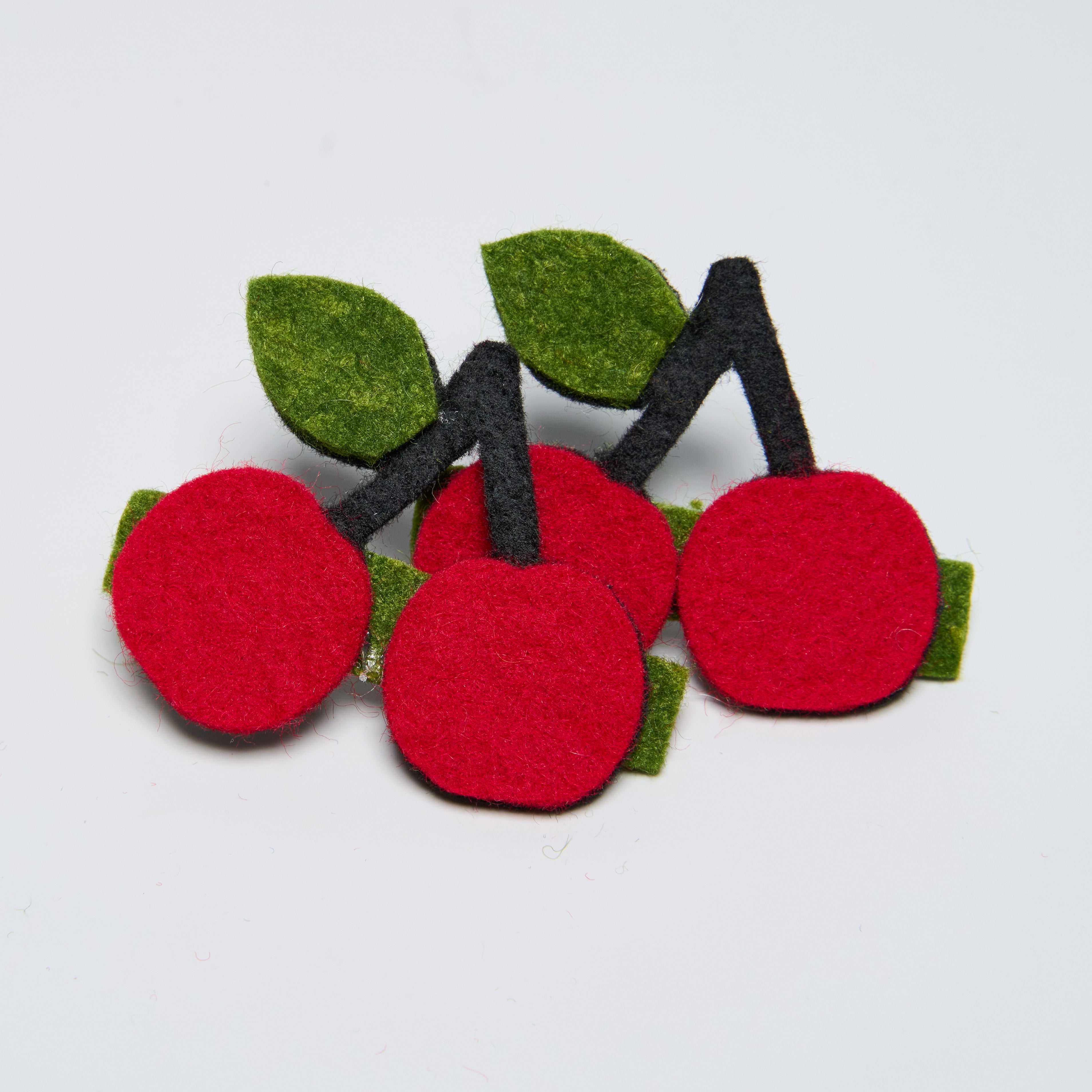 Martisor "Clama cu cirese"